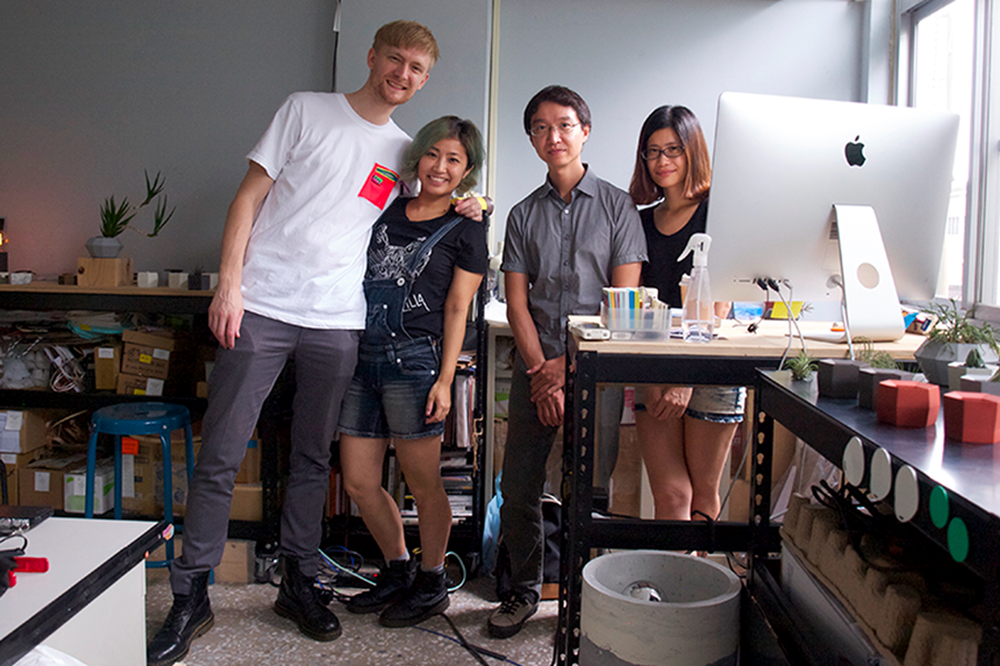 Team photo of Duncan, Nozomi, Yao and Himi at Qizhi studio